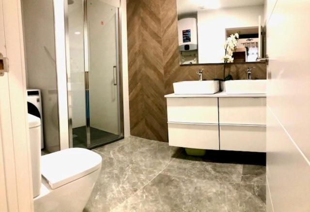 Апартаменты Gatu Premium Duplex Confort Junto A La Playa, Wifi Y Aire Acc Кадис Экстерьер фото