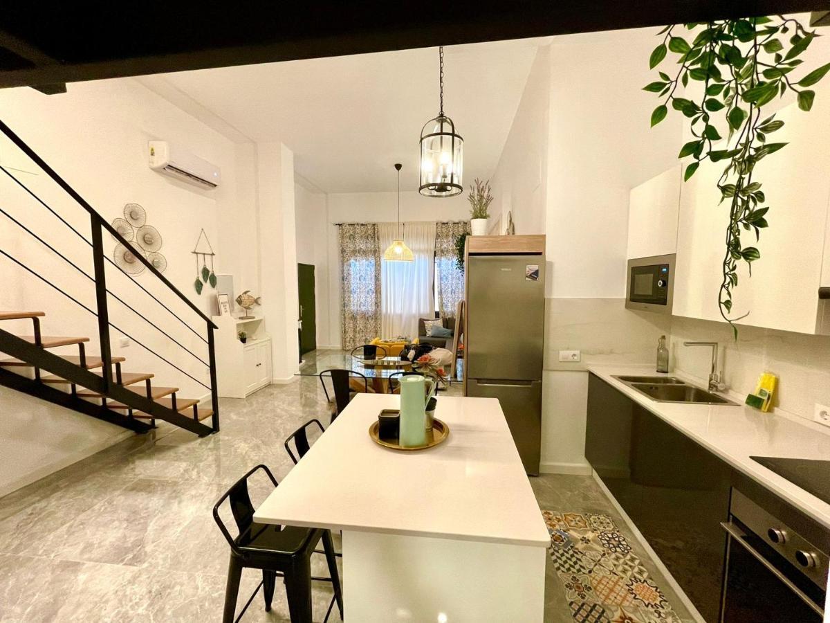 Апартаменты Gatu Premium Duplex Confort Junto A La Playa, Wifi Y Aire Acc Кадис Экстерьер фото